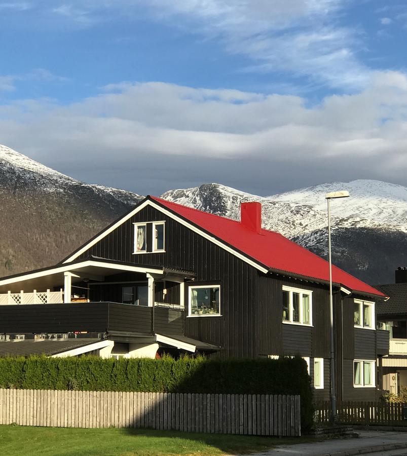 Villa Andalsnes Åndalsnes Exterior foto